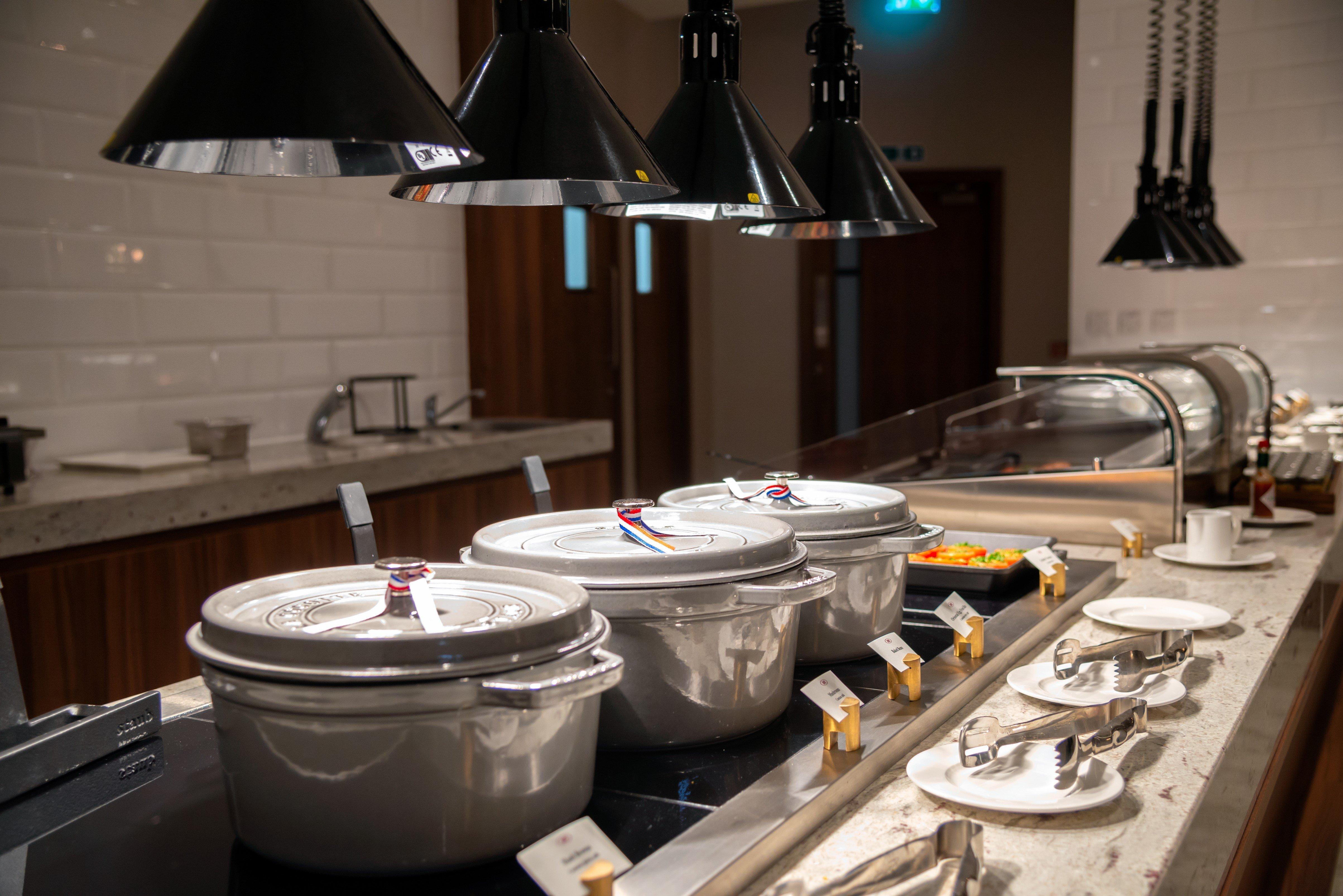 Crowne Plaza London Heathrow T4 By Ihg Hotel Hillingdon Bagian luar foto