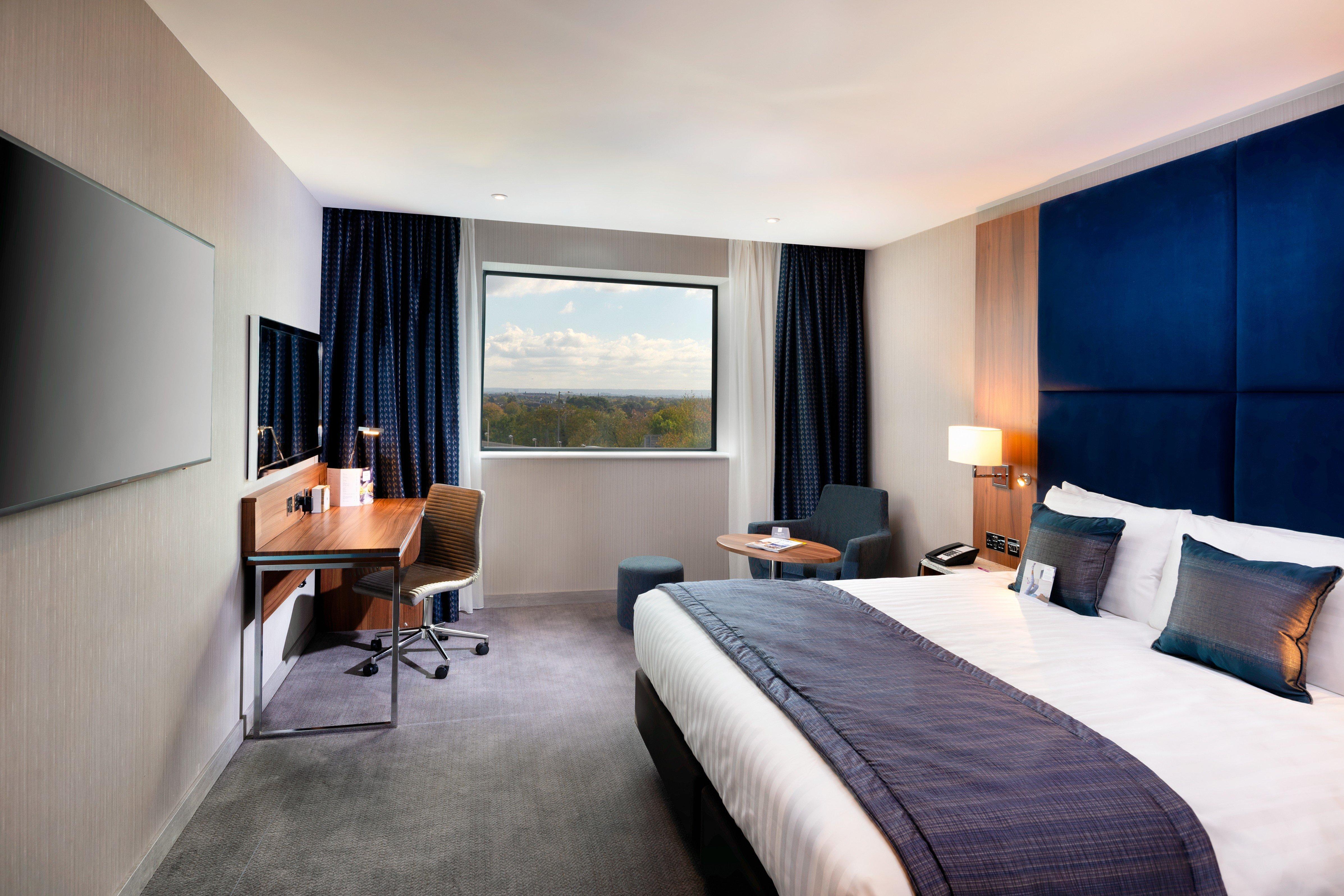 Crowne Plaza London Heathrow T4 By Ihg Hotel Hillingdon Bagian luar foto