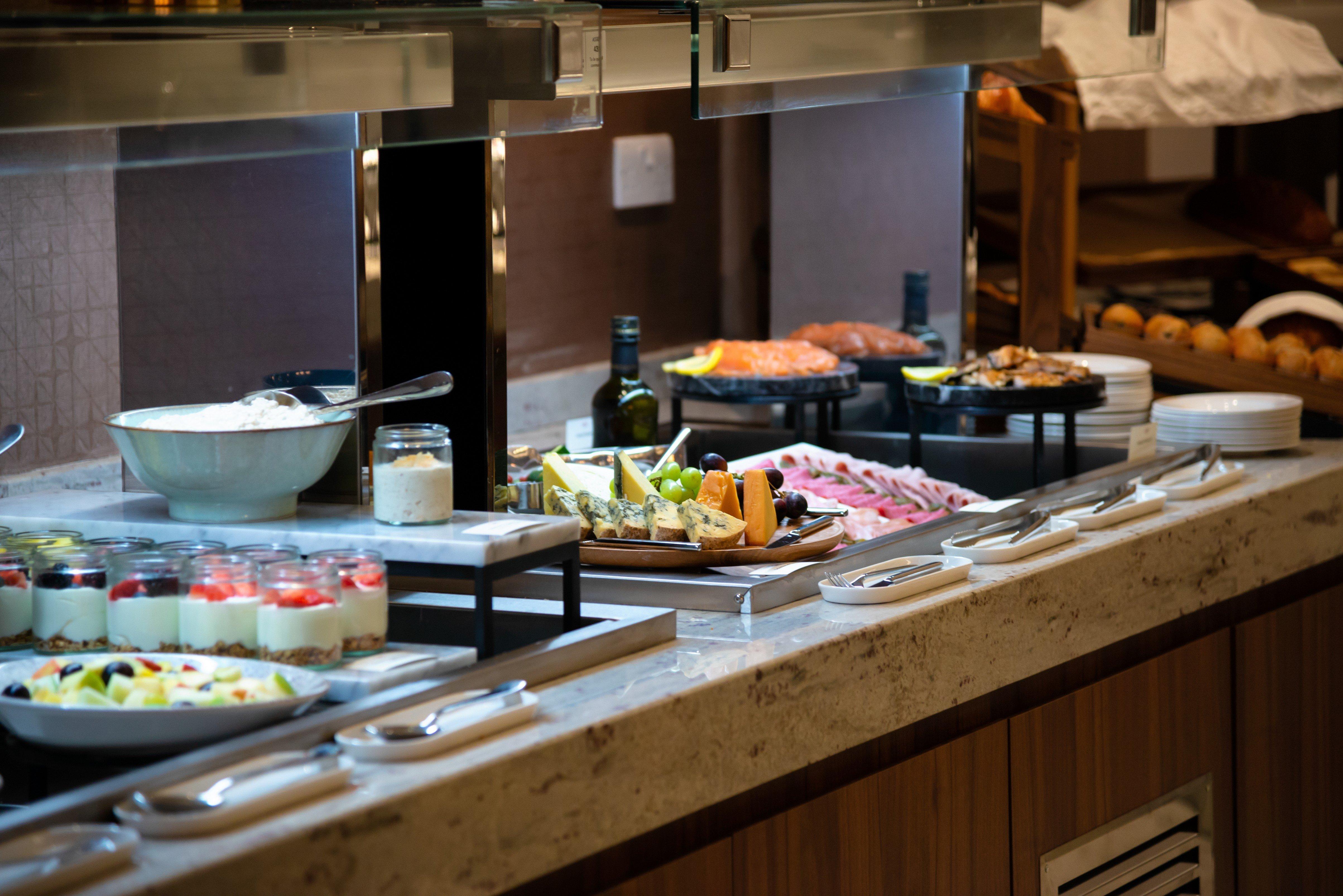 Crowne Plaza London Heathrow T4 By Ihg Hotel Hillingdon Bagian luar foto